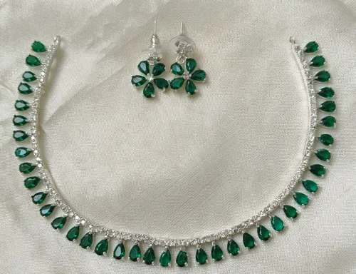 AD-Stone Choker -Silver Finish